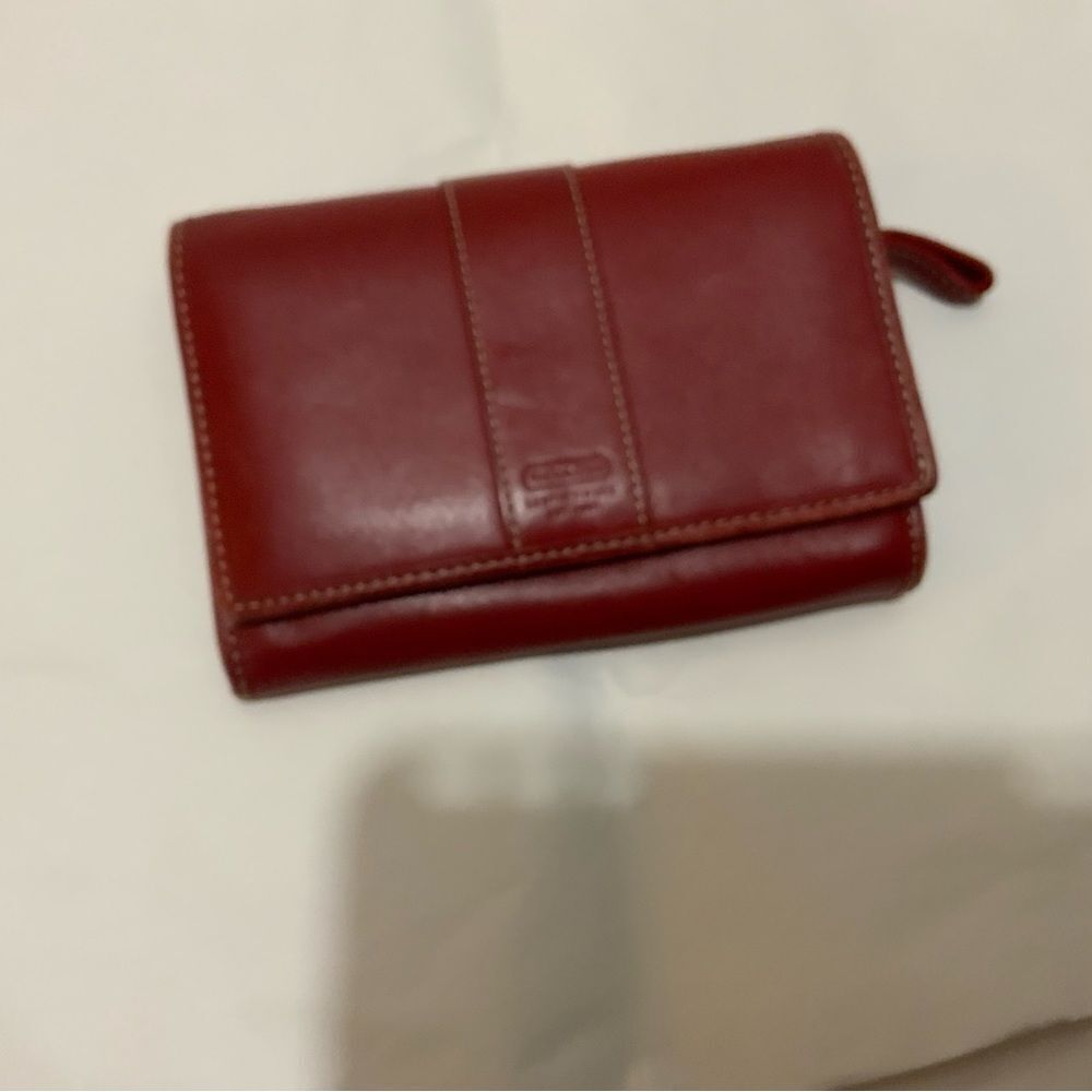 COACH Hampton Red Leather Bifold Wallet - Picture 10 of 12